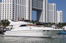 Luxury Yacht in Paradise and snorkel by Isla Mujeres 