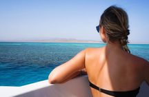 Full Day Tour in Ras Mohamed and White Island with Lunch