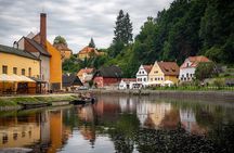 Private Driver from Prague to Vienna with a Stop in Cesky Krumlov