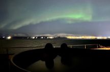 Luxury Northern Lights Yacht Cruise with Hot Tub from Tromsø