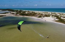 Private Kiteboarding lesson in Cancun
