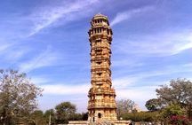 Chittorgarh Fort Day Trip from Udaipur with Guide Tickets & Lunch