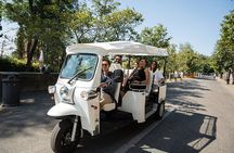 Private Electric Tuktuk Tour of Rome with Prosecco and Pickup