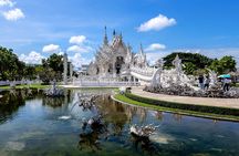 Chiang Rai Famed Temples and Golden Triangle Tour from Chiang Mai