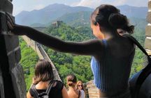 ZANBUS: Trip to the Mutianyu Great Wall Daily Departs at 8/9/10AM