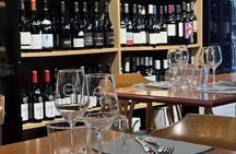 Paris : Montmartre Walking tour with Food & Drinks
