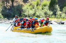 6-mile Western Scenic Raft Float in Yellowstone River