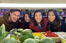 Street Food Tour of De Pijp & Albert Cuyp Market in Amsterdam