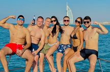 2 Hours Dubai Marina 50ft Private Luxury Yacht Sightseeing Tour