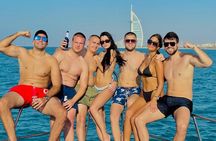 3-Hours Dubai Marina 50ft Private Luxury Yacht Sightseeing Tour