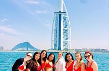 4-Hours Dubai Marina 50ft Private Luxury Yacht Sightseeing Tour