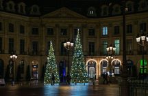 Paris Christmas Lights Small Group Walking Tour with Local Guide