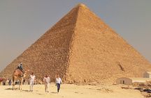 Guided Tour of Giza Pyramids and the Great Sphinx in Cairo