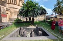 Private Full day to Maalum Cave, Spice Farm & Stone Town CityTour