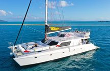 NEW- Premium Whitsunday Islands Sail, SUP & Snorkel Tour