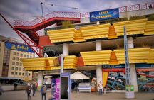 Private Tour Of the Lehel Square Market