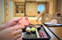 Tokyo 6 h Private Guided Tour & Japanese Sweets Making Experience
