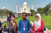 Luxury Taj Mahal Full Day Trip From Delhi by Car - All Inclusive