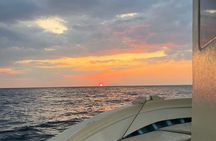 2-Hour Sorrento Coast Sunset Cruise with Dinner Experience