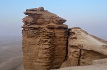 Edge of the World and Huraymila National Park Tour