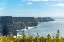 Full Day Private Tour to The Cliffs of Moher, Bunratty Castle 