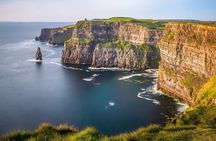 Full Day Private Tour to The Cliffs of Moher, Bunratty Castle 