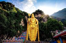 Private KL City Tour with Petronas Twin Towers and Batu Caves
