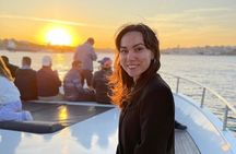 Dolmabahçe Palace Tour with Guide and Luxury Yacht Sunset Cruises