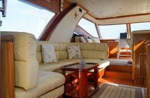 2-Hours Luxury Private Yacht Cruise on Bosphorus Istanbul 