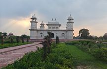  Taj Mahal Day Tour From Delhi by Car