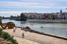 Private walking tour of Triana in Seville