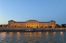 8-hour private Budapest city tour by car / minivan