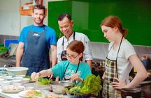 Private cooking class tour with Master Chef