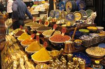 Istanbul: Spice Market and Bosphorus Tour 
