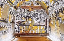 Private Tour Valley of the Queens Habu Temple and Deir El Madina
