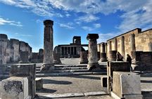 Pompeii Guided Tour from Naples with Skip-the-Line Entry 