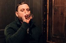 Dublin 6 Whiskey Tasting & 3 Food Pairing Walking Tour with Local
