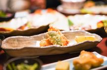 Kyoto Premium Night Foodie Tour in Gion(9+dishes + Sake tastings)