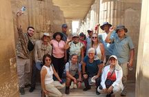 Full Day Private Tour to Pyramid of Giza Saqqara and Memphis 