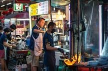Bangkok Night Tour: Wat Arun, Wat Pho, Chinatown & Tuk Tuk Ride