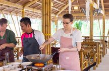 3 hours Khaolak Cooking Class and Market Visit