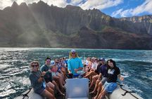 Nā Pali Coast Zodiac Raft Expedition and Snorkeling on Kauai