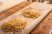 Private Romagna cooking lesson at the table in Rimini