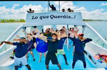 Private Catamaran Tour, Snorkeling, Open Bar and Slide Water