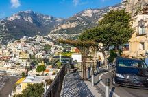 Small-Group Tour of the Amalfi Coast by Minivan with Light Lunch