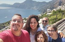 Small-Group Tour of the Amalfi Coast by Minivan with Light Lunch