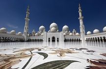 Premium Abu Dhabi Full-day City Tour in A 4x4 Private Vehicle