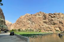 Full Day Private Tour to Wadi Shab and Bimmah Sinkhole 
