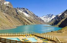 Portillo and Laguna del Inca Tour with Lunch at Hotel Portillo