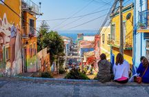 Tour to Valparaíso, Viña del Mar, Pablo Neruda Museum and Vineyard